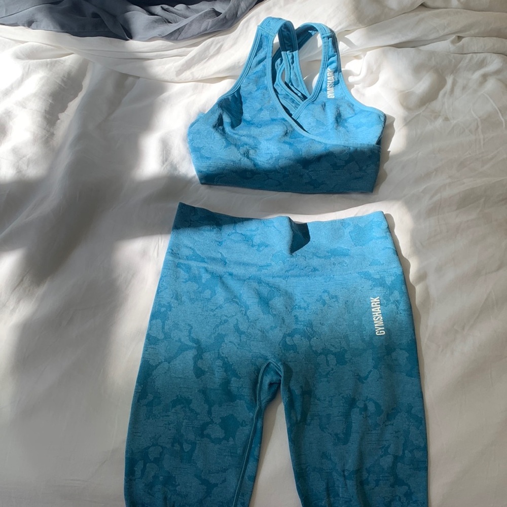 Gymshark BLUE camo ✨BRA✨ only